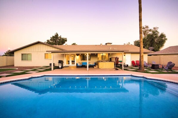 Pool