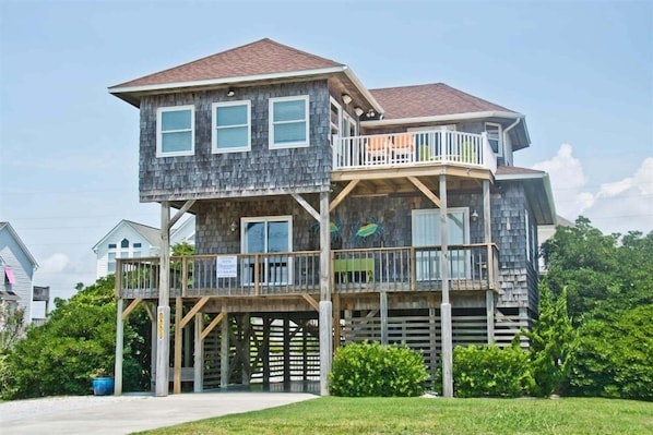 Welcome to Carolina Conch House