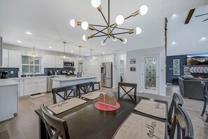227 Birch Dr 056