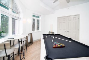 Spielezimmer