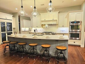 Kitchen (1)