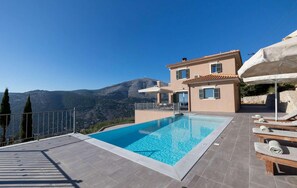 Stunning Kefalonia Villa | 3 Bedrooms | Villa Remvi | Private Infinity Pool & Astounding Sea Views | Agia Efimia