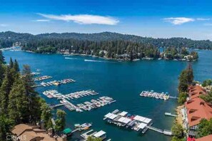 The home has lake rights access for summer, which allows you to access boating, fishing and the beach clubs in the open seasons