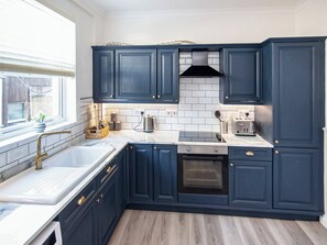 Kitchen | Macdonald House, Dornoch