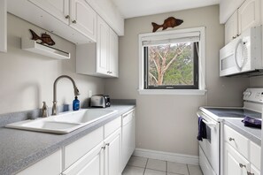 Fully-equipped Kitchen