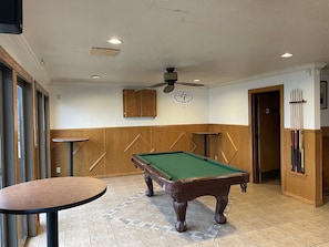 Game room