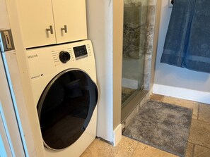 Laundry in unit