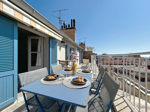 terrace