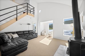 Stormrider | Alpine Property Management (2)