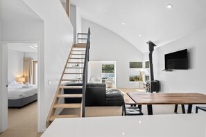 Stormrider | Alpine Property Management (3)