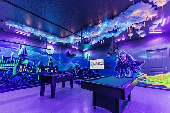 Spielezimmer
