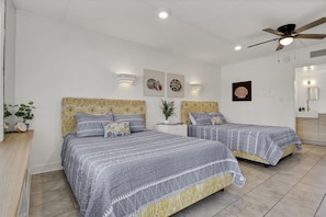 Roomy efficiency with 2 queen beds, kitchenette & full bath