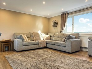 Living room/dining room | Bridge Farm, Spath, near Uttoxeter