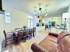 Dining Area | Victoria House by the Sea, Whitley Bay