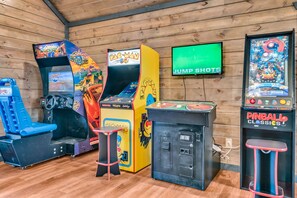 New & Vintage Arcades