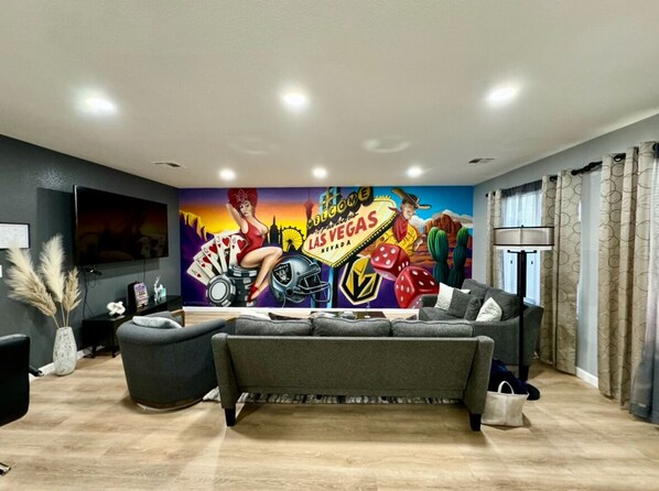 Spacious Las Vegas theme living room