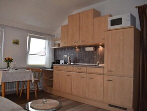 Ferienwohnung 1, 32 qm, 1 Schlafraum, max 2 Personen-Feriendomizil Wattwurm Paul,