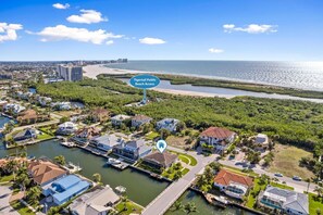 Spinnaker Drive is just a Quick Stroll and only Five Houses away from the Tigertail Beach Entrance