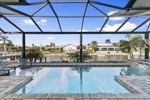 Stunning Outdoor Heated Pool and Spa