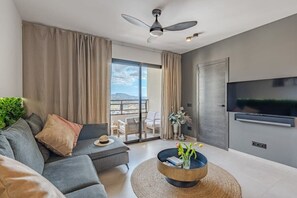 Living Room with Sitting & Dining Areas, Apple TV Multimedia & Sonos Sound System
