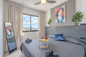 Master Bedroom with Queen-Bed, Views, Sonos Sound System