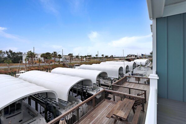 Main Floor Canal View