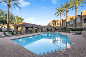 Community Pool & Spa