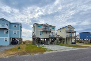 1276 New River Inlet Dr (THE Oceanfront Beachhouse [Int. Ext.]) - watermarked-01