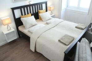 Bedroom (3)