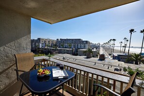 balcony ocean views