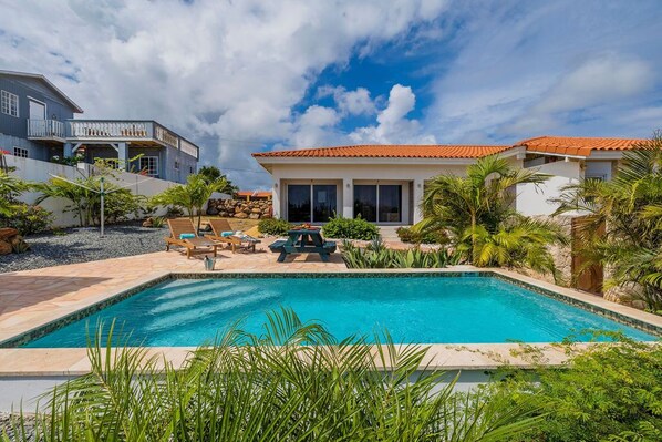 Caribbean Charm ~ Serene Santa Lucia ~ Sunny Pool! (15833)