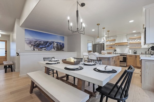 Dining and Kitchen area. Seating for you and all your guests.