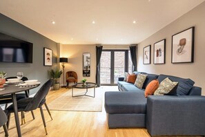 Duke Street Abode, Liverpool - Host & Stay