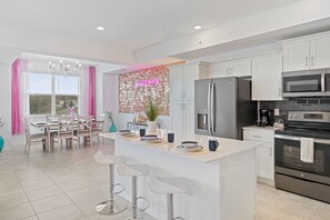 Full equipped kitchen- complete set of appliances for a chef like experience to prepare your food
