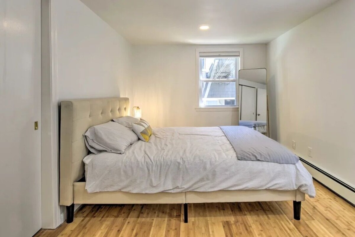Vibrant Winthrop Apartment – Close to Ocean!