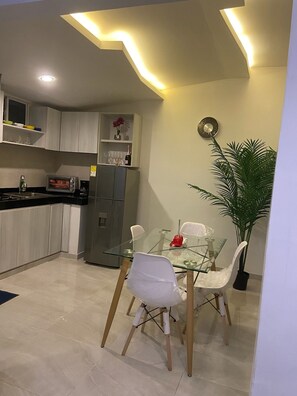 Dinning/Kitchen area