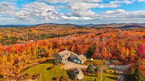 View from above. Mountain views and total privacy.