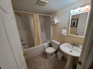 Apartment 23 Bathroom