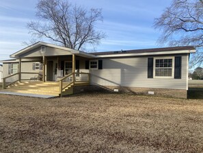 Front view of the FarmHouse