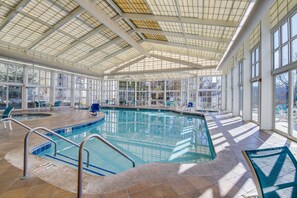 Indoor Community Pool/Spa | Lazy River | Playground
