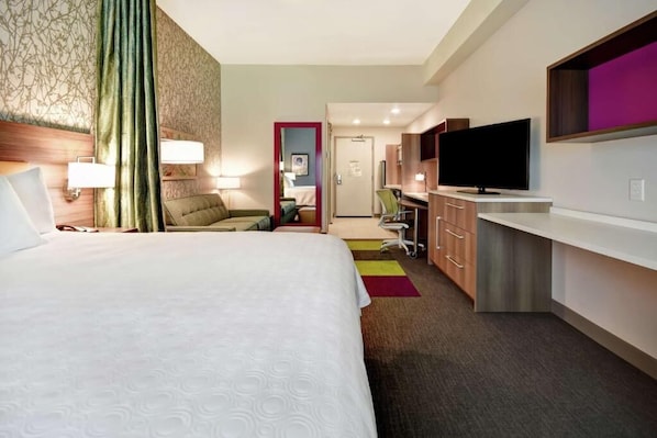 Comfortable Unit with King size bed