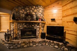 Cozy Fireplace & TV