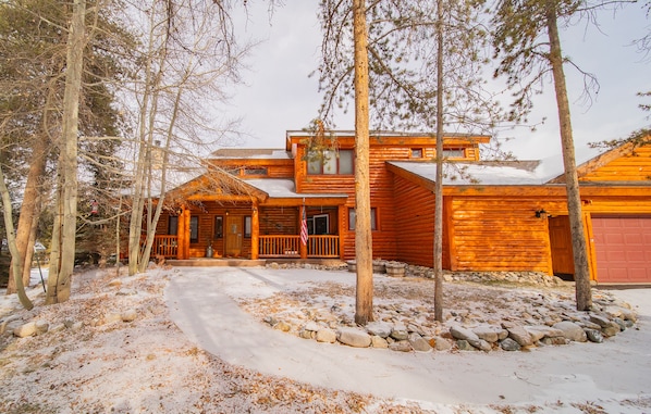 Stunning Private Vacation Home in West Keystone