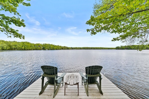 Relax with the lakeview @LiWay | Arrowhead Lake | Serhii Vacation Rentals