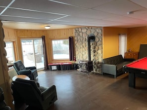 Spielezimmer