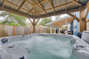 Gazebo | Private Hot Tub | Outdoor Shower