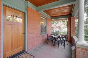 Shared Front Porch with designated 4-person dining table