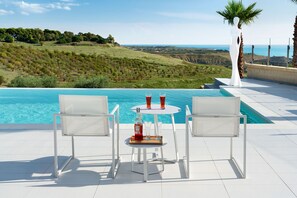 Autumn, Balcony / Terrace / Patio, Building Exterior, Outdoor, Pool, Scenic View, Spring, Summer