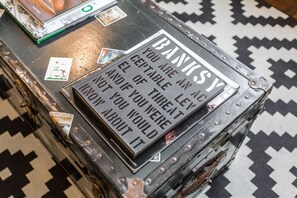 Close view of memory box