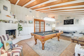 Game Room | Single-Story House | 2nd-Floor Guest House